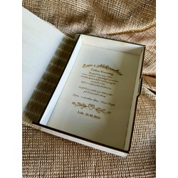 Eleganckie Drewniane Pudełko na Pieniądze